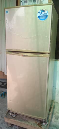 Dawlance small size (orgnal condition )