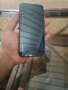 4gb 64gb ha daba charger sat h exchange b ho Jay ga
