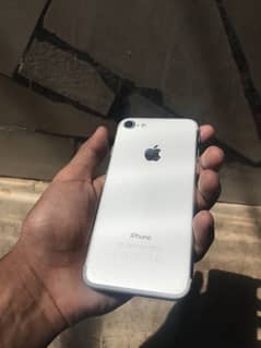 iPhone 7 128 GB NONE PTA Lush Colndition Just Pannel Damage
