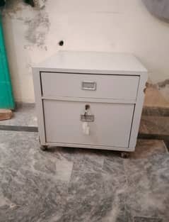 Metal Filing Cabinet with Lock – 2-Drawer Steel Storage Unit on Wheel