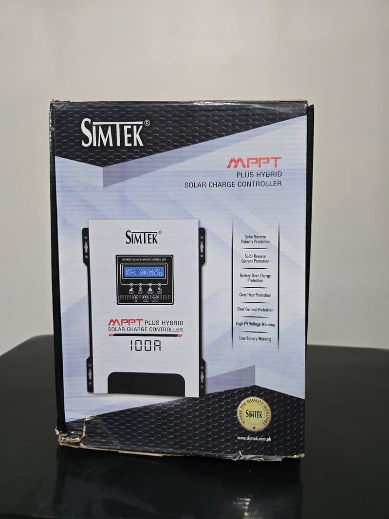 Simtek 100 Amp Charge Controller New Condition Very Reasonable Price 0