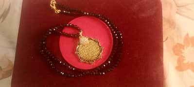 locket with beads chain