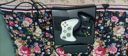 Xbox 360 slim | J-TAG | 35+ games | Aurora installed