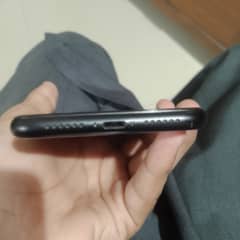 I phone XR