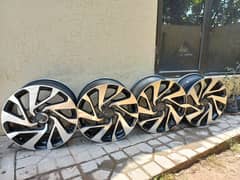 16 Inch Genuine Honda Alloy Rims.  5 nut 114 PCD.  No crack No Repair.