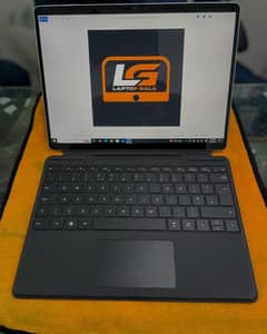 Surface Pro 9 : Core i5 12th gen : 8/256