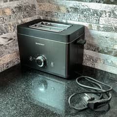 Toaster for sale — used only 3 times