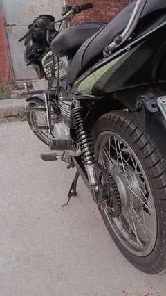 DELUX BIKE FOR SALE / 5 GEAR'S