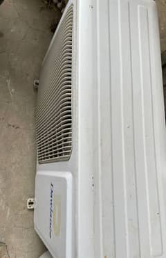 Dawlance split Ac
