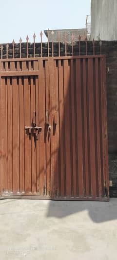 iron door\ main gate 6.5/5 feet