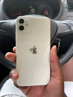 I phone 11 256 gb ha sim chalti ha per no service da ta ha or bi masla