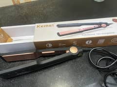 Kemei Hair Straightner