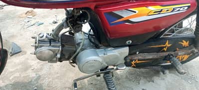 motorcycle ka all kam hua hai aur ismein koi si kism ka koi Kam