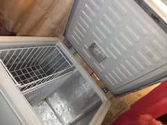 Dawlance single door deep freezer