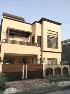 LUXURY BRAND NEW 7 MARLA HOUSE FOR SALE BAHRIA TOWN PHASE 8