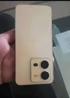 vivo v25e 8GB 128GB complete box colour changing phone gold colour