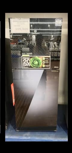 dowlance medium size fridge 9173 model 100% and totally guanine