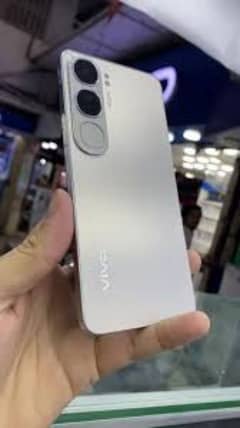vivo y200