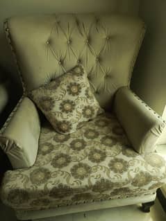 7 seater sofa set with cushions