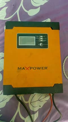 DOUBLE BATTERIES UPS