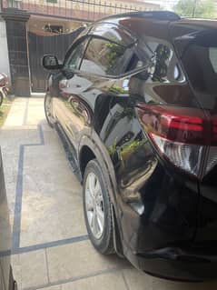 Honda vezel AWD