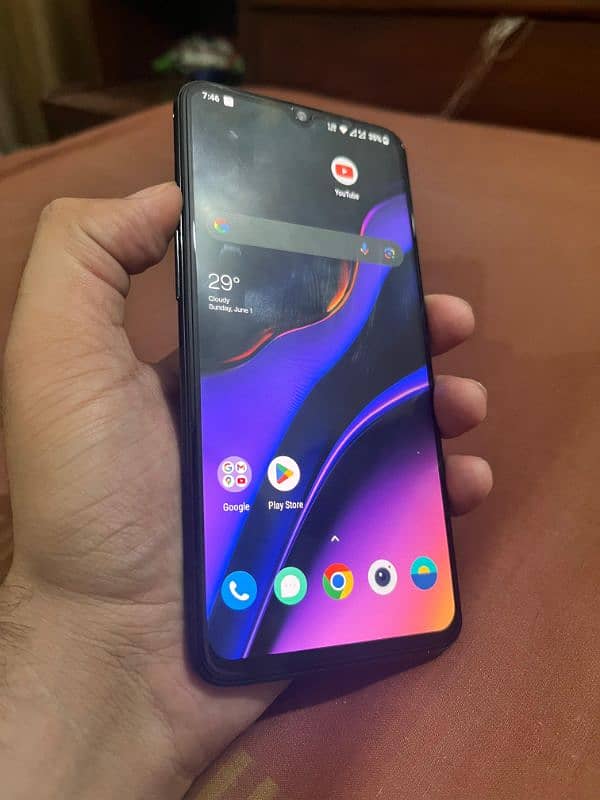 OnePlus 6t good condition (exchange possible  with pta phone) 0