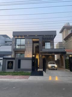 10 Marla Spanish House For Sale