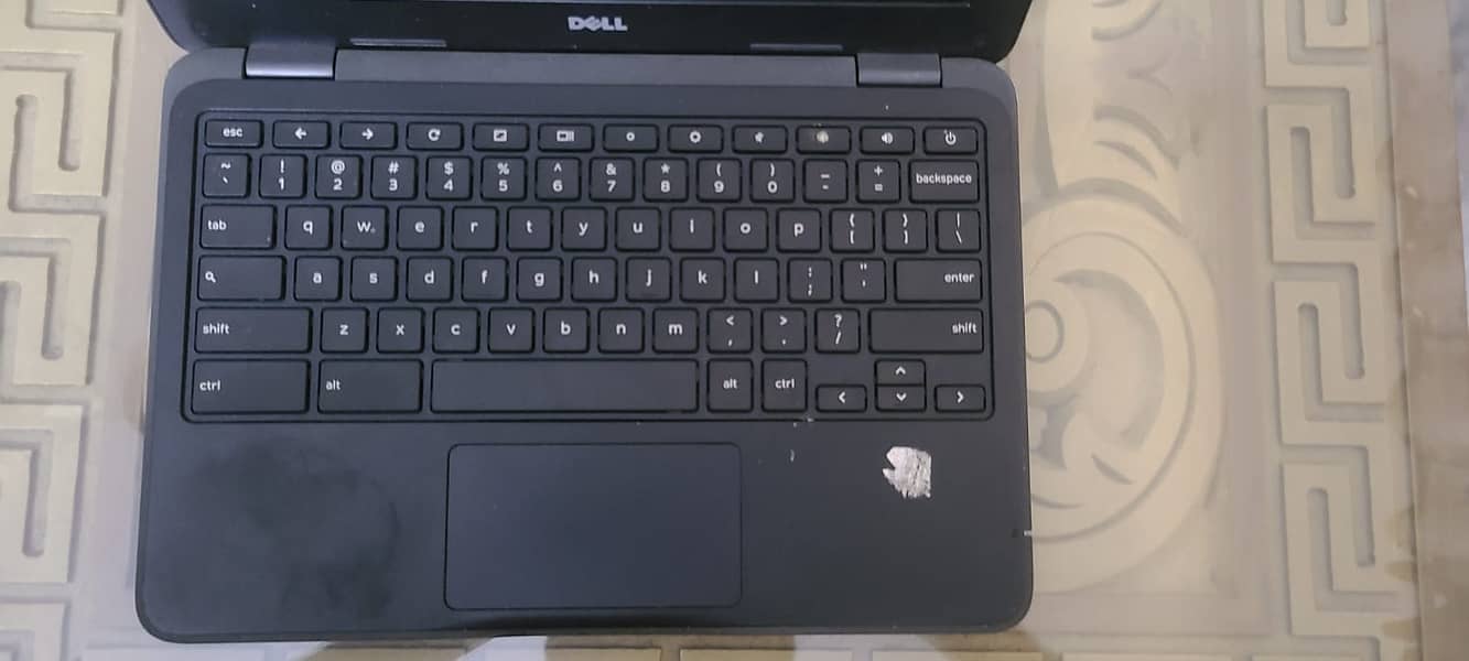 Dell 3180 Chromebook 1