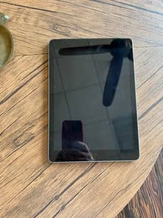 I pad 6th generation 10. by 10.