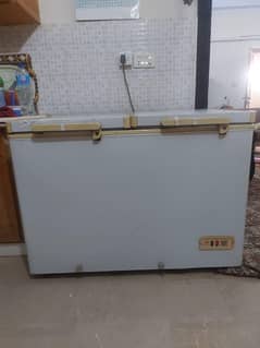 dawlance deep freezer