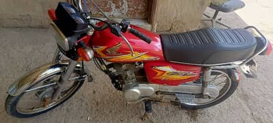 bike mein koi kam nhe hai all ok seal engine kark sound