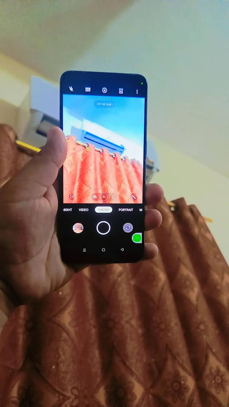 this is oppo f17 phone new condition mobile no problem in mobile 3