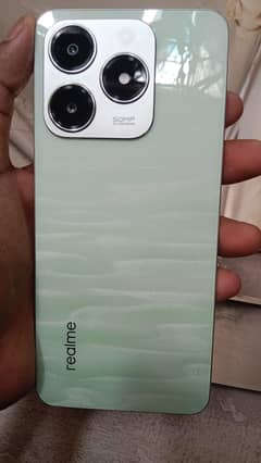 realme