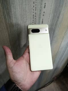 10 by 10 Google pixel 7 8GB  128GB