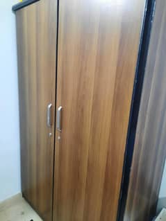 Good condition wood cupboard