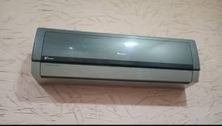 Gree Ac inverter 1.5 ton