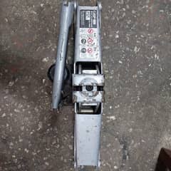 hydraulic pressure jack