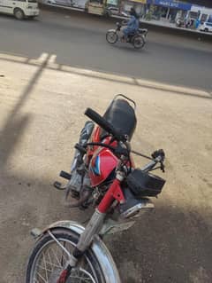 urgent sell Honda 125 golden num (2009) 125k