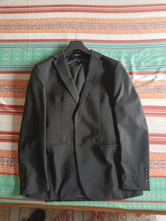 BLACK SUITE ( CAMBRIDGE )