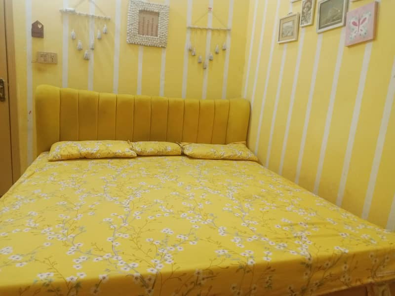 bed with side table and dressing table 2