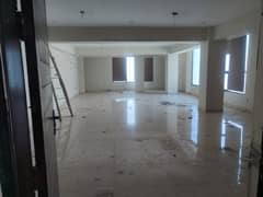 Corner Office With Lift Near Khayaban E Ittehad