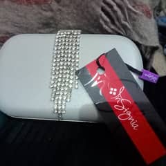 grey clutch