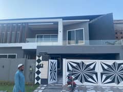 30 Marla Corner Beautiful House in Kabul Block, Dc colony Gujranwala.