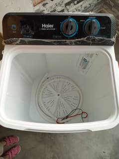 Haier washing machine 8kg. just like new. .