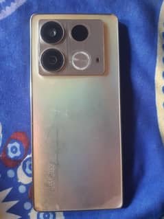 Infinix note 40 8+8/256