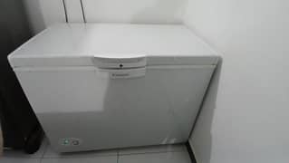 WAVES deep freezer for sale