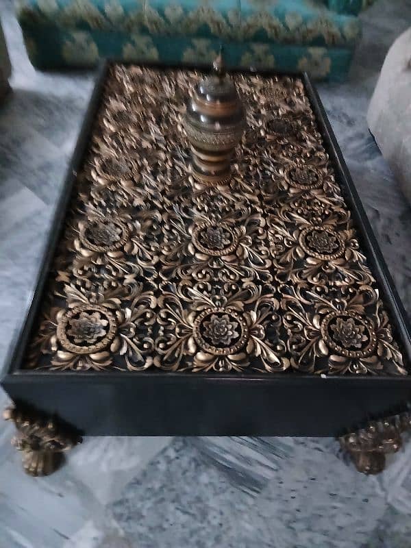 Sofa set with table 2