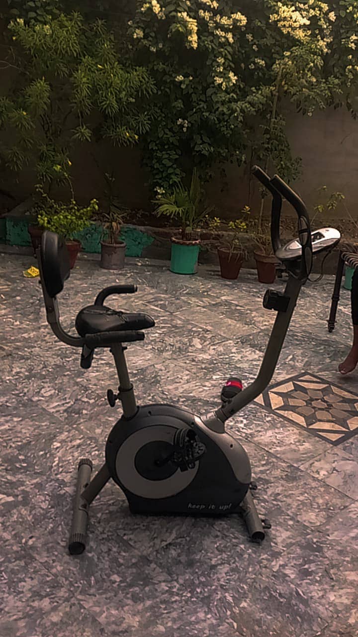 Exercise Cycle , Used , Walking 3