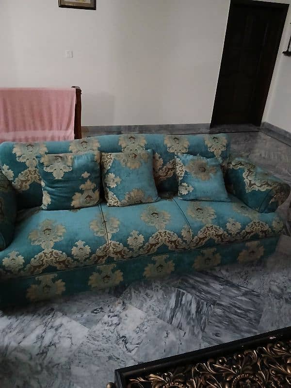 Sofa set with table 3