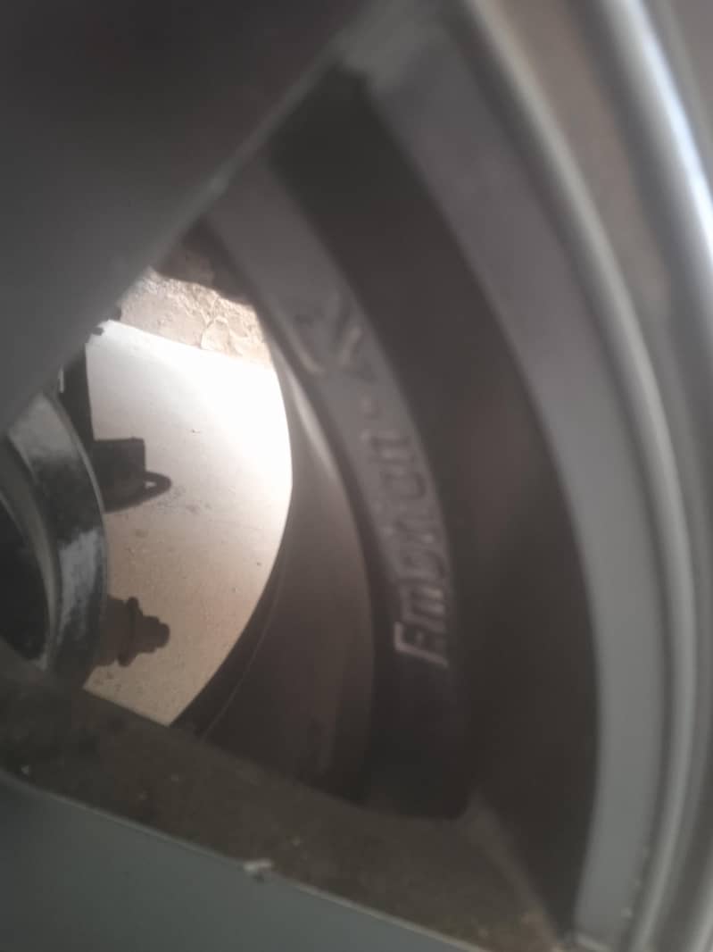 i Wana sell emotion R 15 allowrim and low profile tyre condition 10/10 5